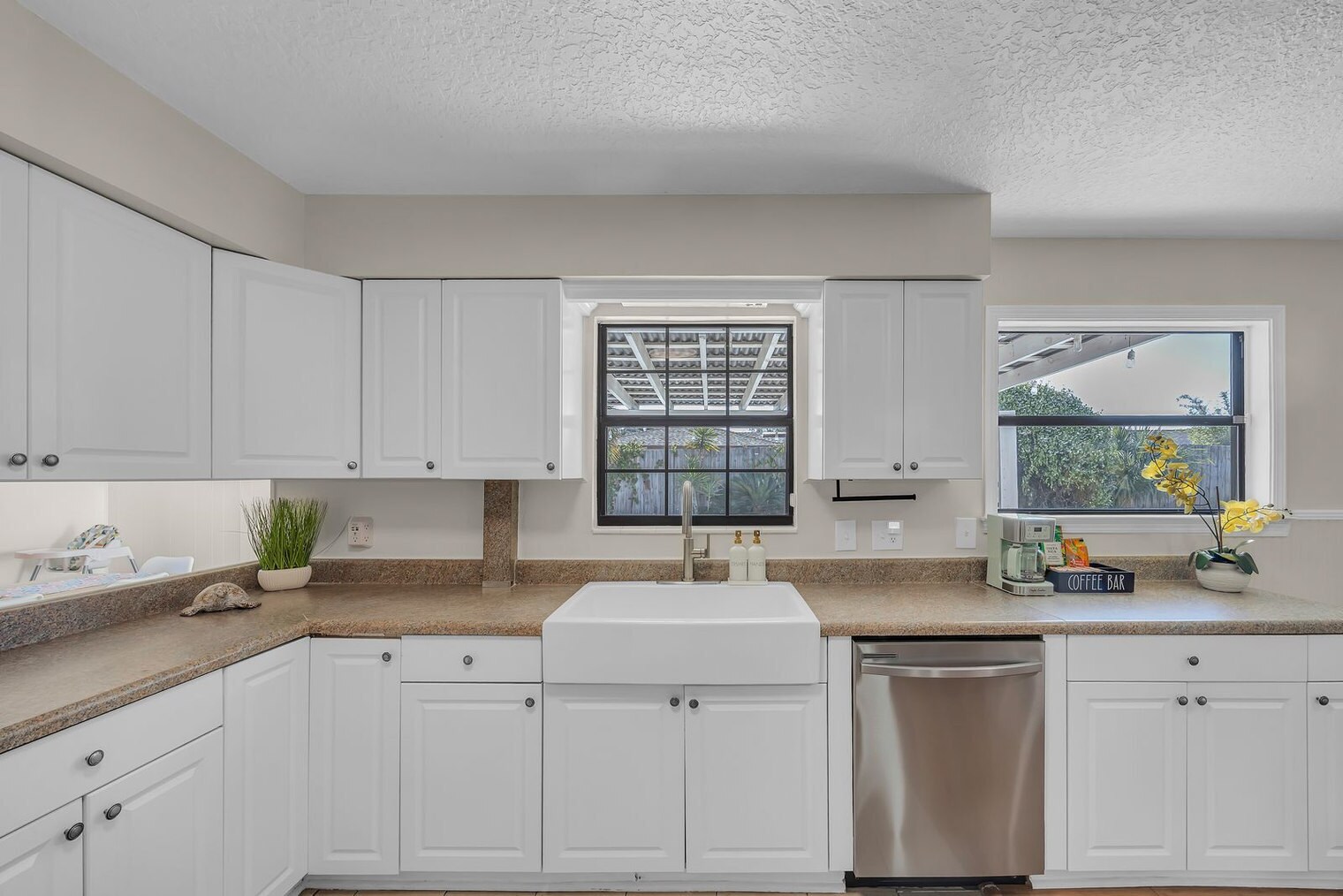 Building Photo - 26 Cobia St