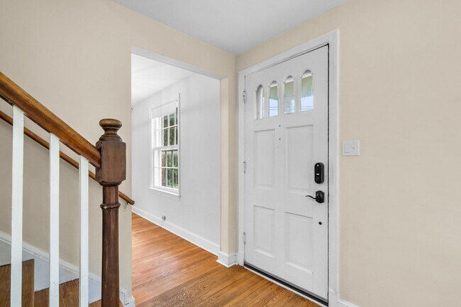 Building Photo - 2200 Windham Ln