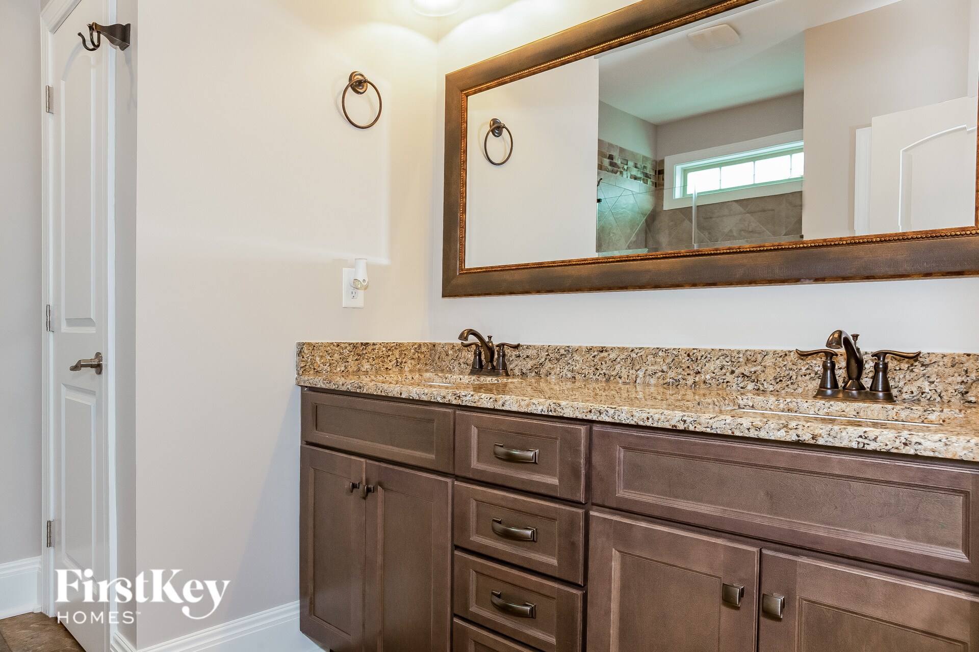 Building Photo - 740 Wood Lily Dr