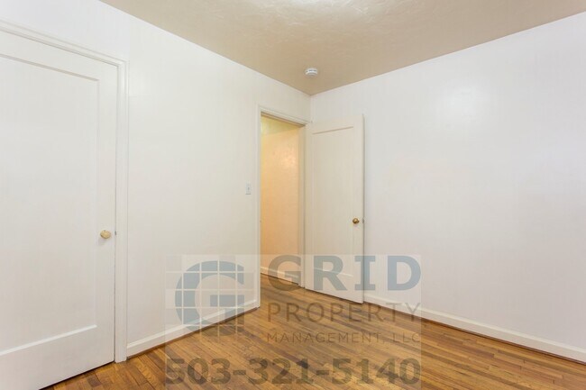 Building Photo - 2 Bedroom House Available in Kenton Neighb...