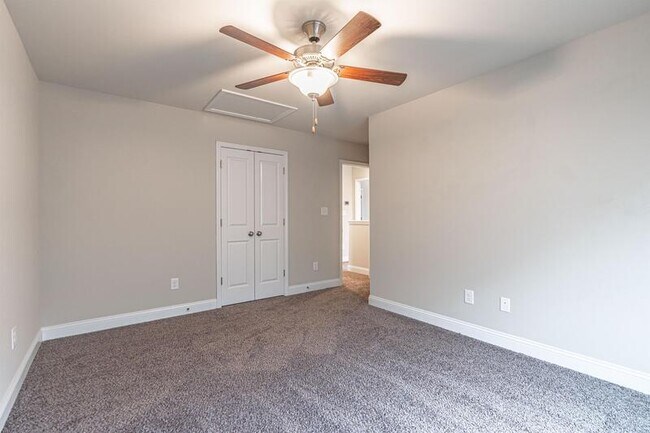 Building Photo - 151 Titleist Ct