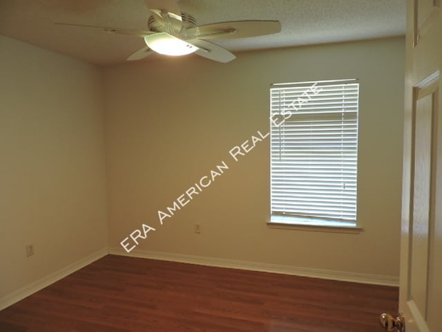 Building Photo - 9971 Parker Lake Cir