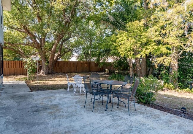 Building Photo - 3101 N Canal Dr