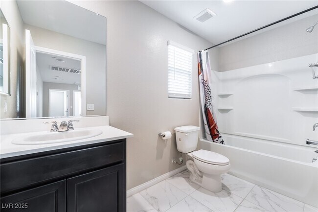 Building Photo - 2652 Montesilvano Pl