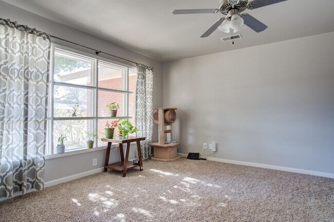 Building Photo - PRE-LEASING for AUGUST - A Great Farmhouse Chic 3/2/2 near Texas Tech