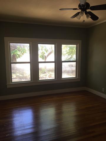 Building Photo - 1390 FM 1187