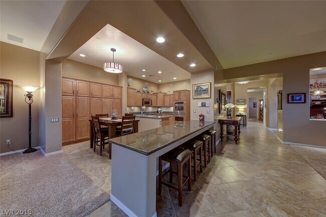 Incredible wall storage in kitchen - 1160 Palmetto Bay Dr