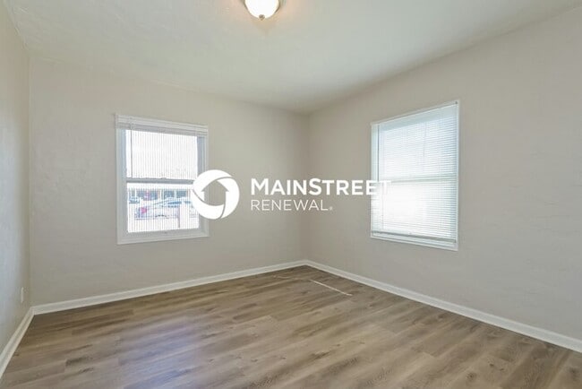 Building Photo - 3 Bedroom Pet-Friendly Home in Tucson, AZ ...