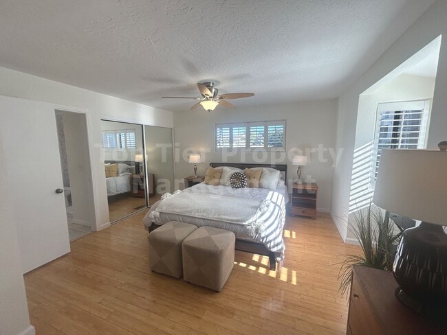 Building Photo - 4016 Aguila St