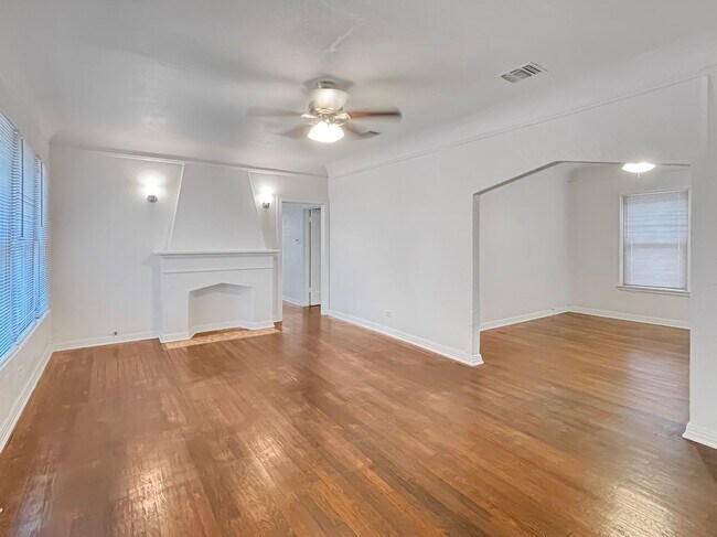 Building Photo - A Timeless Gem Awaits - Elegant Historic Home Nestled in the Heart of Los Angeles Heights Keyston...