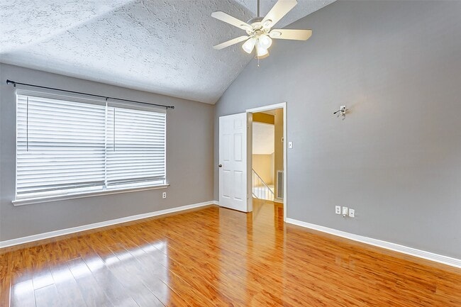 Building Photo - 20218 White Poplar Dr