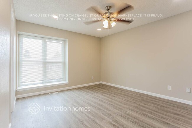 Building Photo - 5752 S Perth Pl