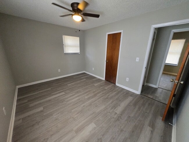 Building Photo - 3/1.5 - Keystone Heights