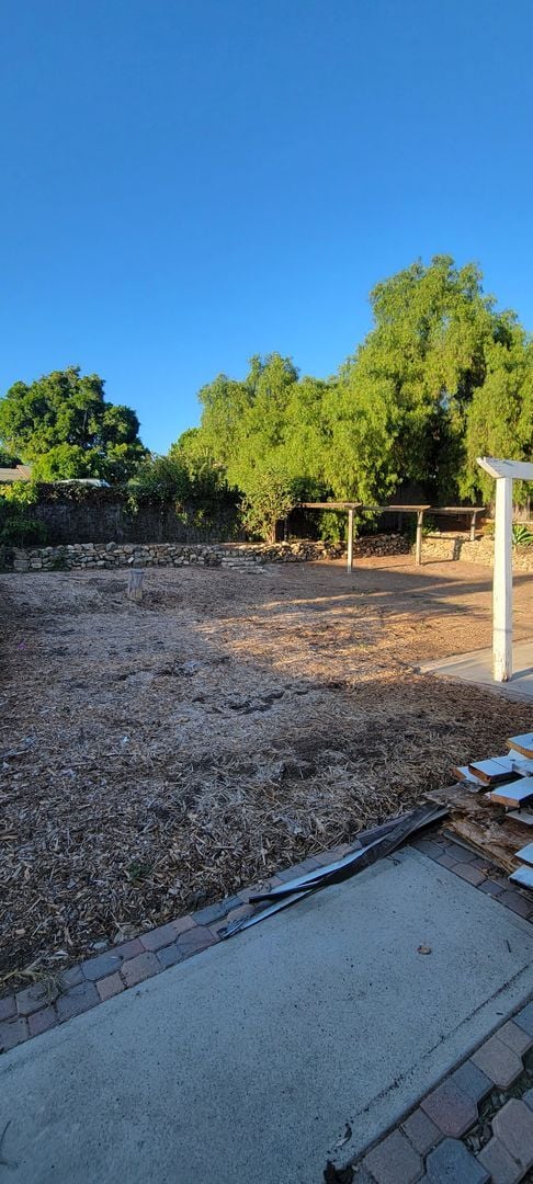 Building Photo - Single Story 3 Bedroom Home in Spring Valley