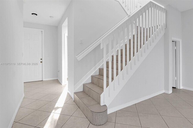 Building Photo - 27463 SW 137th Ct