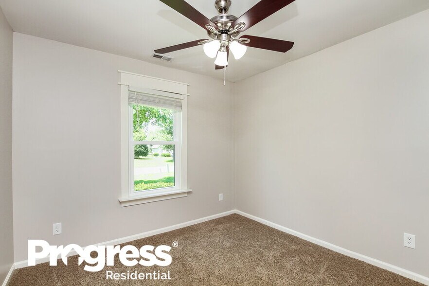 Building Photo - 12907 Silbury Ln