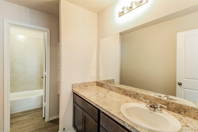 Building Photo - 2509 Coho Dr