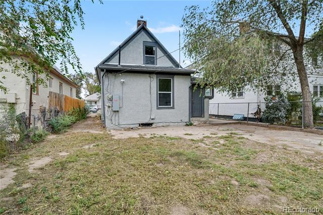 Building Photo - 1434 E Orman Ave