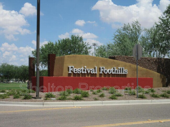 Building Photo - 20384 N 261st Dr