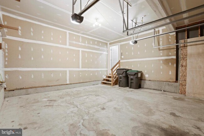 Building Photo - 4001 Mossy Bank Ln