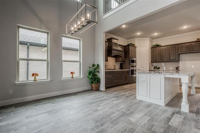 Building Photo - 332 Cowling Dr