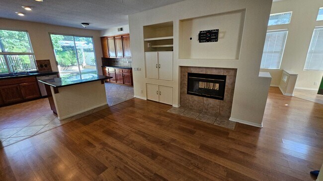 Building Photo - SCRIPPS RANCH / SAN DIEGO - Nice 4 Bedroom...