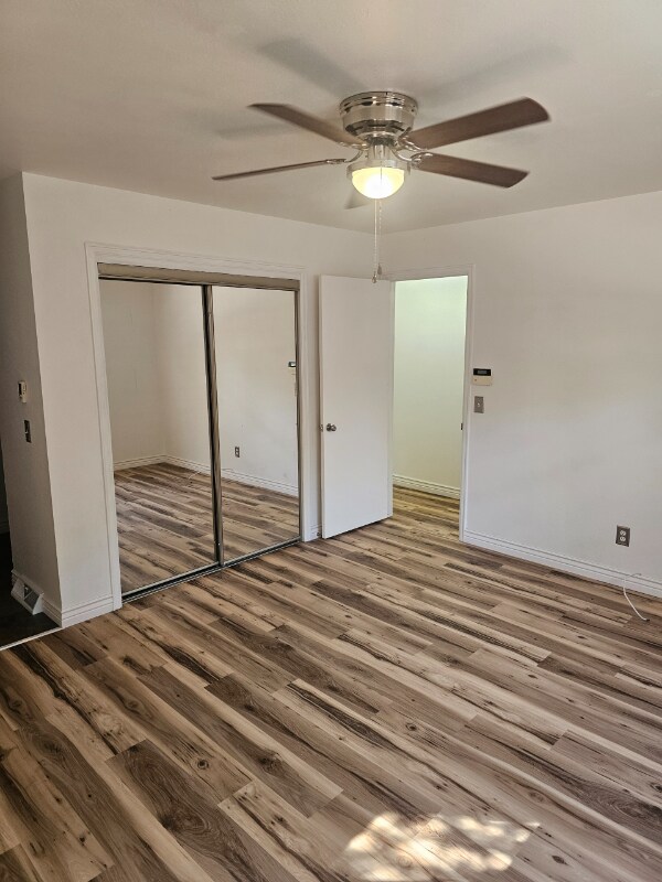 Building Photo - 2046 S Newark Way