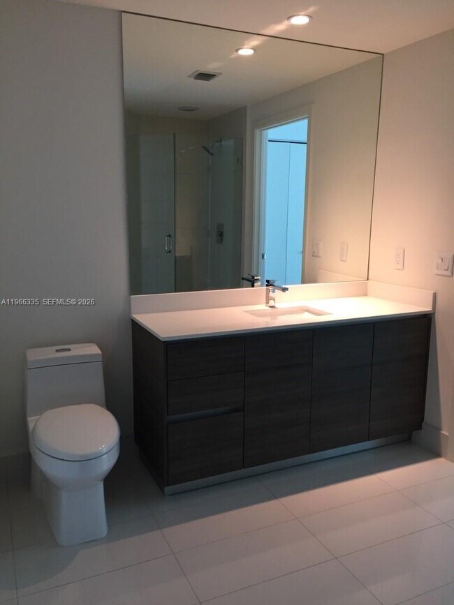 Building Photo - 1100 S Miami Ave