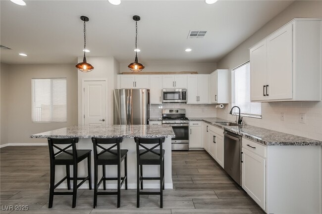 Building Photo - 2936 Sunday Silence Rd