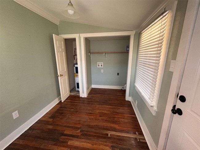 Building Photo - 510 Hicks St