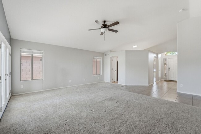 Building Photo - Welcome to this well-maintained 3-bedroom, 2-bath home in Gilbert, AZ!