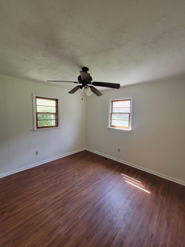 Building Photo - 1446 Camp Branch Rd