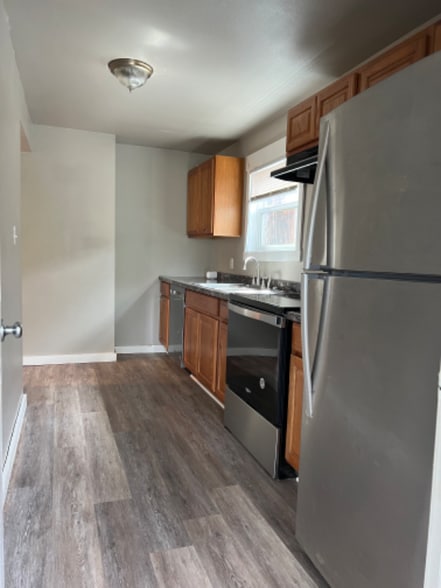 Building Photo - 316 Cline Ave