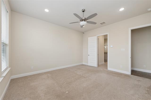 Building Photo - 3618 Clara Dr