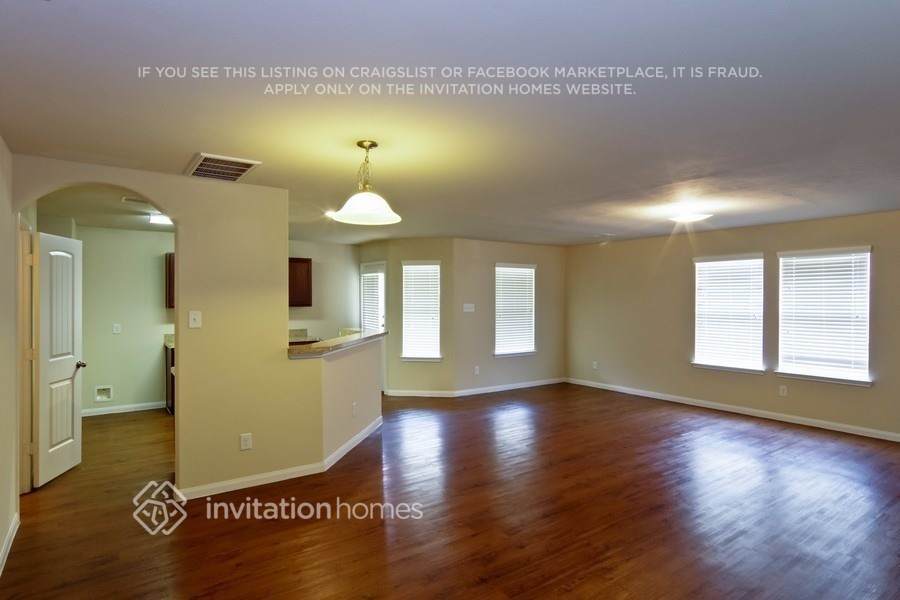 Building Photo - 18711 N Lyford Dr