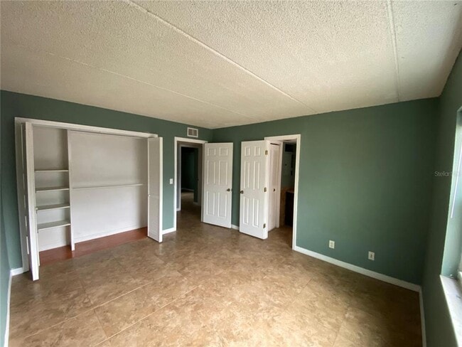 Building Photo - 14419 Americana Cir