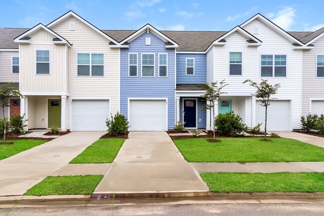 Building Photo - 35 Striker Rd