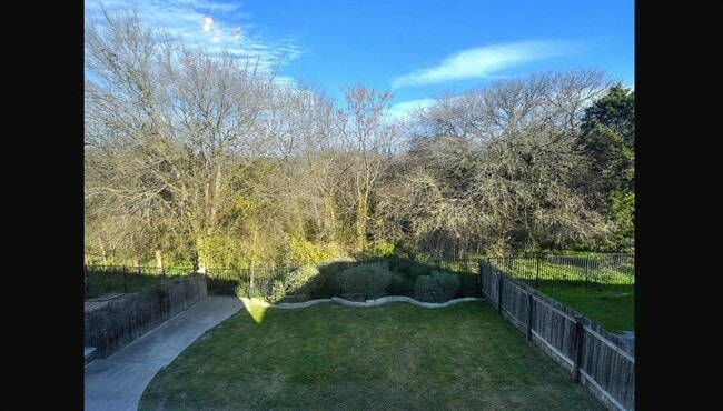 Building Photo - 10121 Channel Island Dr