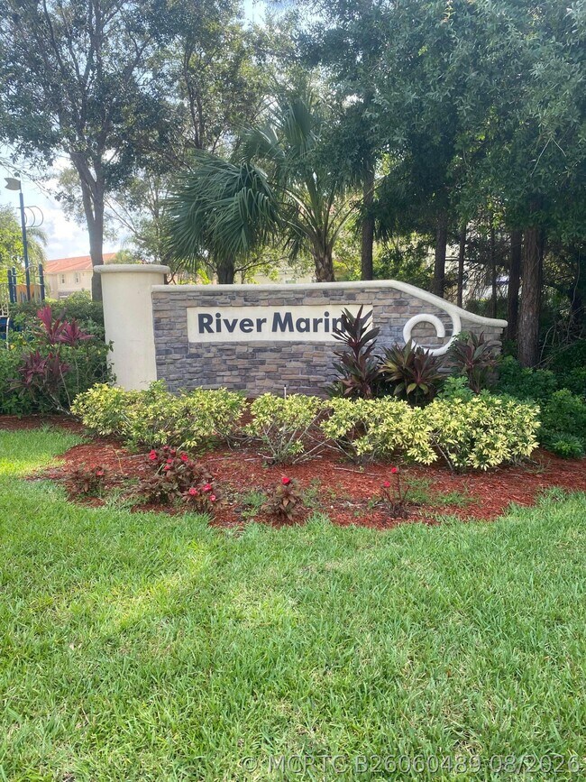 Building Photo - 9550 SW Purple Martin Way