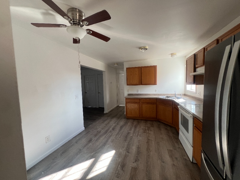 Building Photo - 17 Judith St