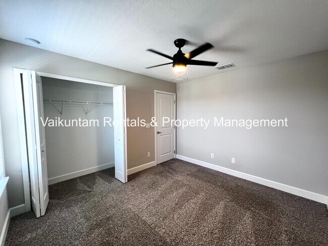 Building Photo - 1421 Captiva Cv