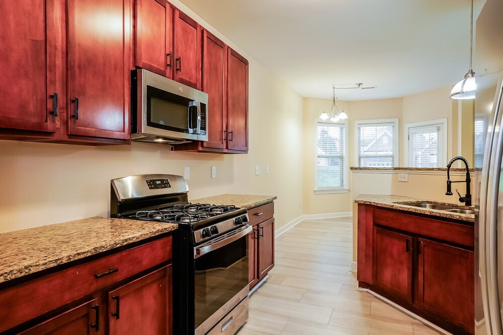 Building Photo - 805 New Charleston Dr