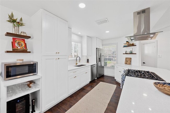 Building Photo - 3836 Arrow Dr