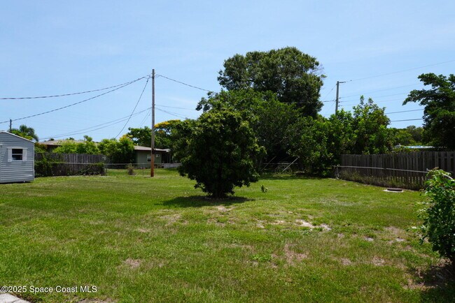 Building Photo - 1285 Wilson St