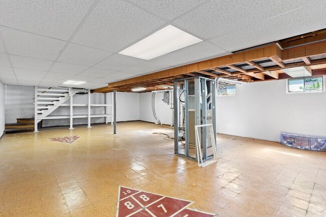 Building Photo - 840 Daniel Boone Dr