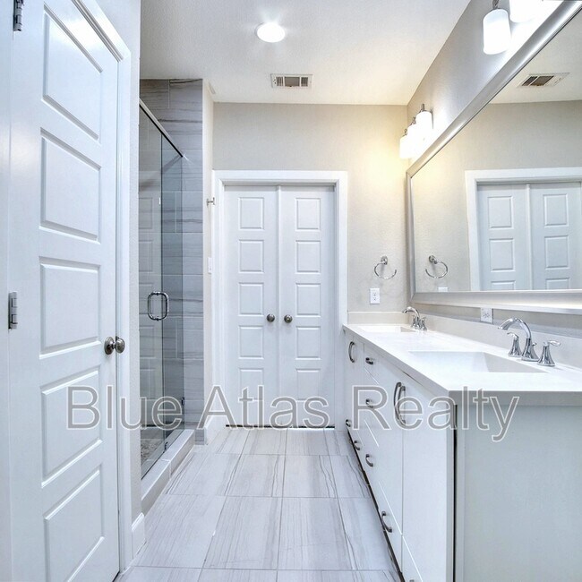 Building Photo - 5948 Morning Star Pl