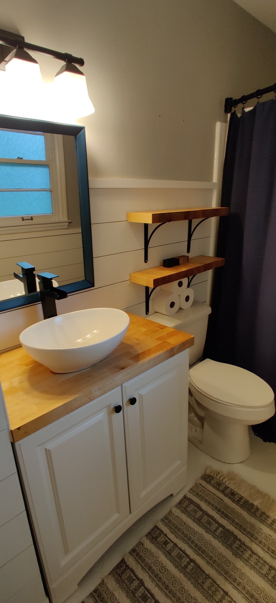 Updated Master Bath - 102 Anna Ct