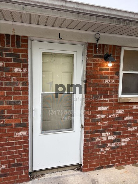 Building Photo - 120 W William Dr