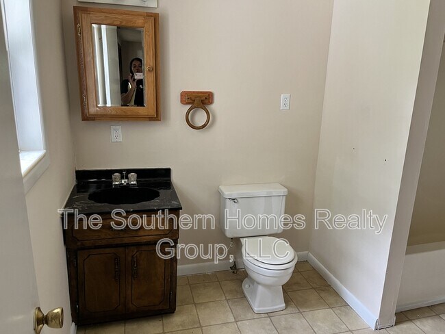 Building Photo - 2439 US-411