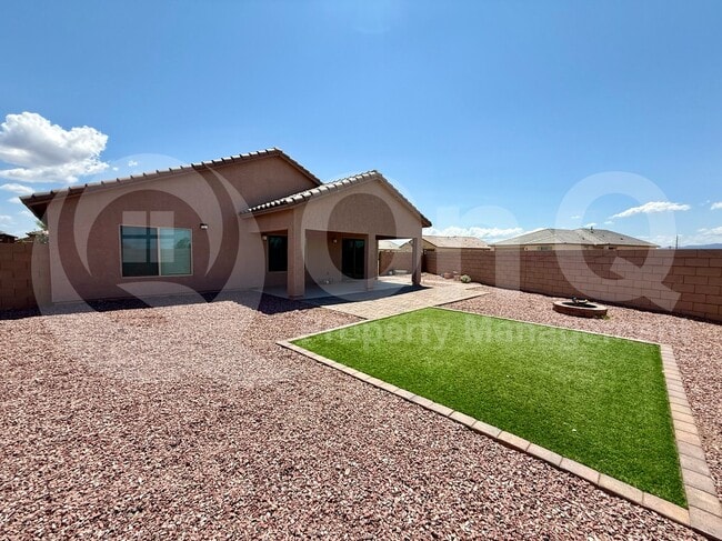 Building Photo - 5668 S Ruby Quin Pl